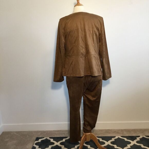 Suede 2 pc Zip Jacket ankle pants suit L (12/14) Old Money Clean Girl J. Jill - Picture 6 of 16